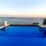 Brand New Oceanview 3 Bedroom With Private Jacuzzi
