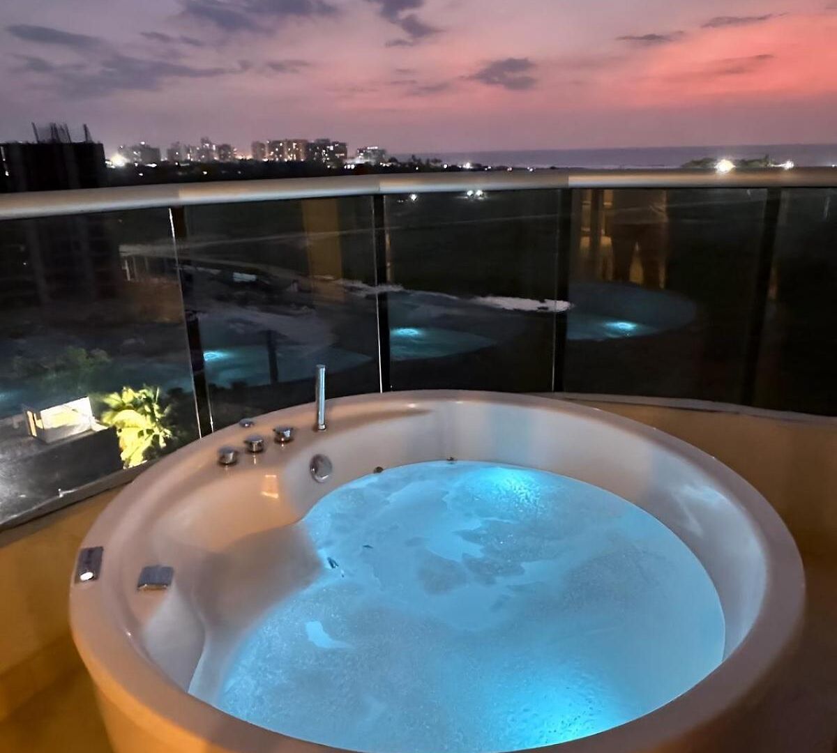Brand New Oceanview 3 Bedroom With Private Jacuzzi Apartamento Cartagena