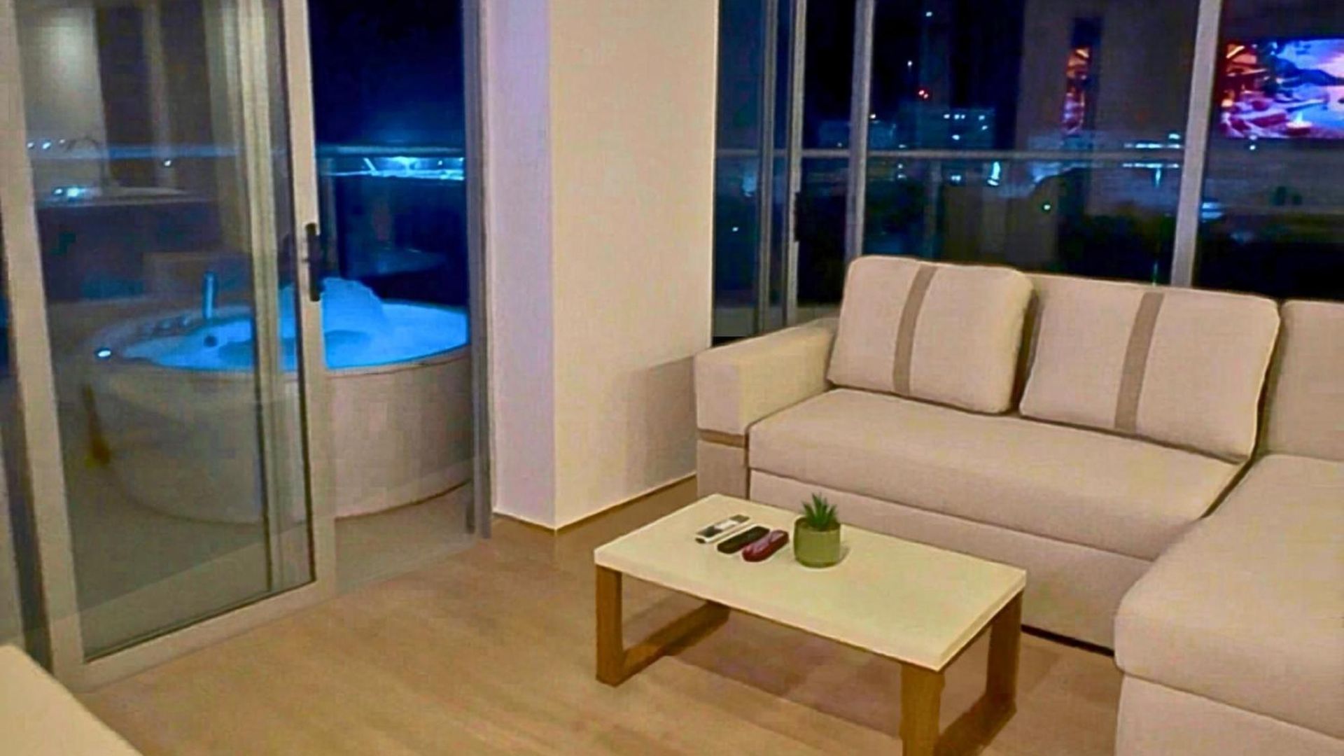 Brand New Oceanview 3 Bedroom With Private Jacuzzi * Cartagena