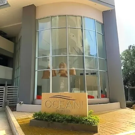 Brand New Oceanview 3 Bedroom With Private Jacuzzi Apartment *
