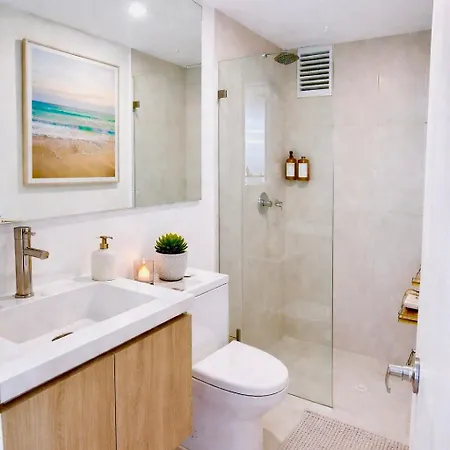 Apartment Brand New Oceanview 3 Bedroom With Private Jacuzzi