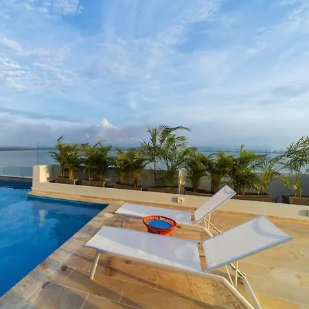 Brand New Oceanview 3 Bedroom With Private Jacuzzi Apartamento