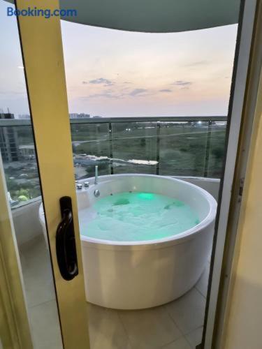 Brand New Oceanview 3 Bedroom With Private Jacuzzi Cartagena
